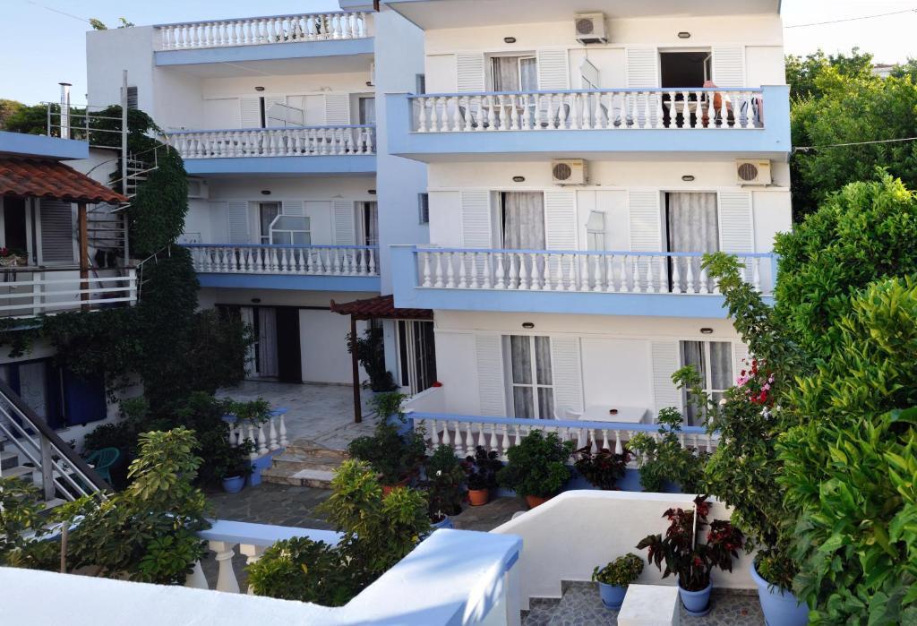 Ilias Studios Patitírion Exterior photo